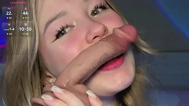 Snapshot of pawsclawss chatting on 03.15.26 pawsclawss online show from 03.15.26