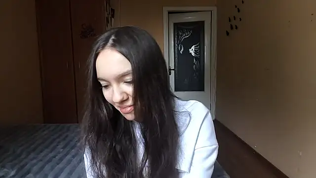 Snapshot of Kimixoo chatting on 11.12.25 Kimixoo online show from 11.12.25