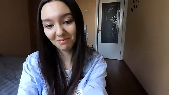 Snapshot of Kimixoo chatting on 11.26.25 Kimixoo online show from 11.26.25