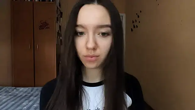 Snapshot of Kimixoo chatting on 12.02.25 Kimixoo online show from 12.02.25