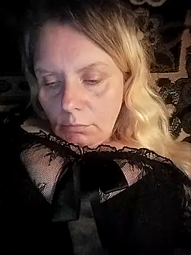 Lana-murr online show from 11.18.25