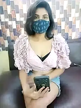 Snapshot of Indian-Glory chatting on 11.12.25 Indian-Glory online show from 11.12.25