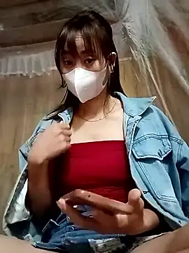 Snapshot of Em_xinh01 chatting on 10.30.25 Em xinh01 online show from 10.30.25