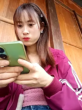 Em xinh01 online show from 03.17.26