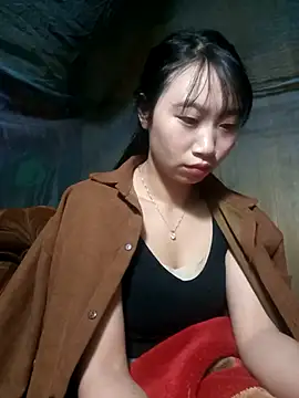 Linh sexy98 online show from 12.14.25