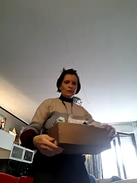 Piediniecollant online show from 03.05.26