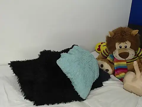 EmmilyConnor online show from 02.13.26