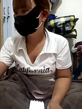 Linda sexy69 online show from 10.27.25