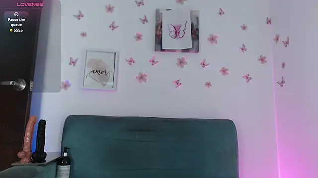 evelinmartinez online show from 07.24.26