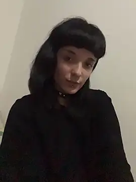 Snapshot of xlucifer13 chatting on 06.17.26 xlucifer13 online show from 06.17.26