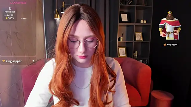 Snapshot of Liana_Ln chatting on 11.06.25 Liana Ln online show from 11.06.25