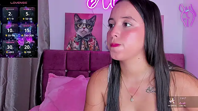 Snapshot of alissonsweet18 chatting on 11.12.25 alissonsweet18 online show from 11.12.25