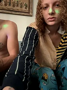 Snapshot of Winter_icelan420 chatting on 10.31.25 Winter icelan420 online show from 10.31.25