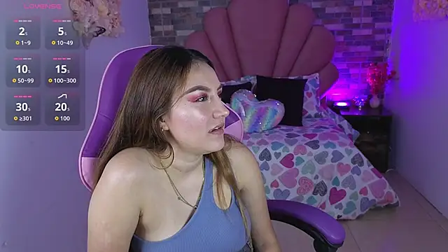 Adrimaretti online show from 10.28.25