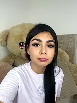 little emiily  online show from 10.28.25