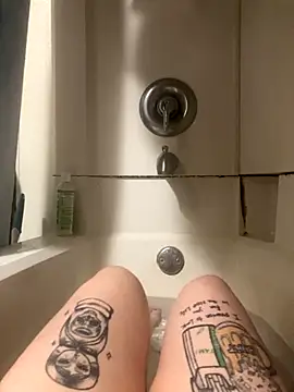 Fattysloth online show from 10.31.25