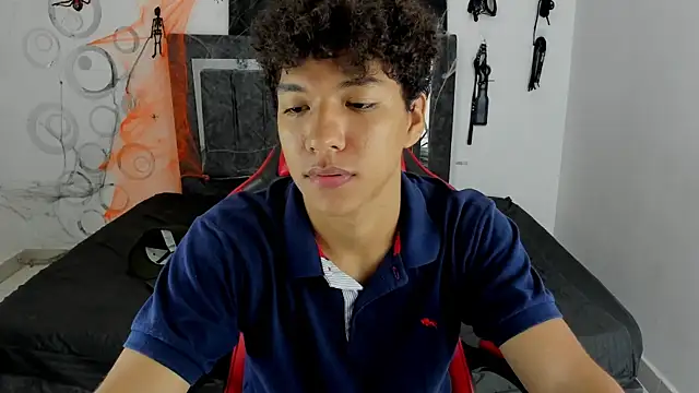 Maximiliano Khalil online show from 10.30.25