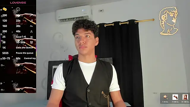 Maximiliano Khalil online show from 03.14.26