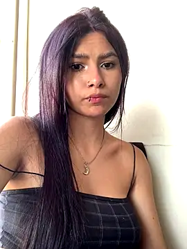 Kim Luna1 online show from 12.13.25