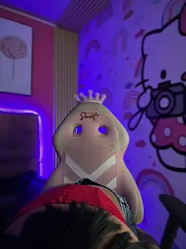 Maryana LS online show from 10.28.25