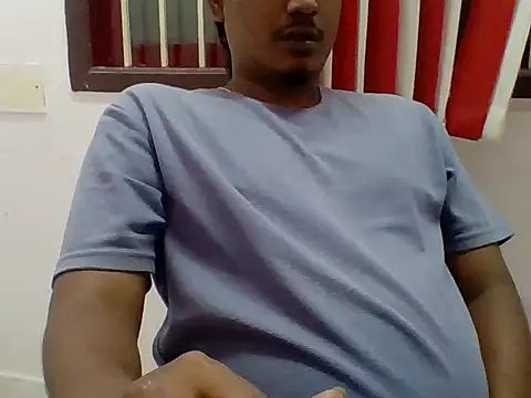 Snapshot of Lycan1993 chatting on 11.23.25 Lycan1993 online show from 11.23.25