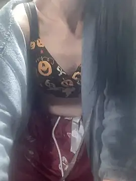 NaughtyNewGirl online show from 10.30.25