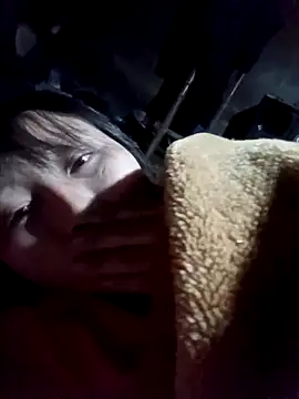 Snapshot of yoyo-mi chatting on 11.12.25 yoyo-mi online show from 11.12.25