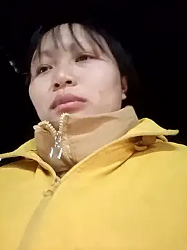 Snapshot of yoyo-mi chatting on 01.11.26 yoyo-mi online show from 01.11.26