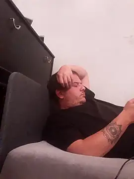 botlikroli online show from 10.28.25