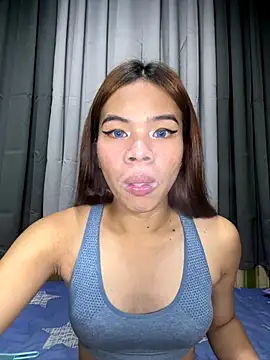 Snapshot of kierra_fox chatting on 11.16.25 kierra fox online show from 11.16.25