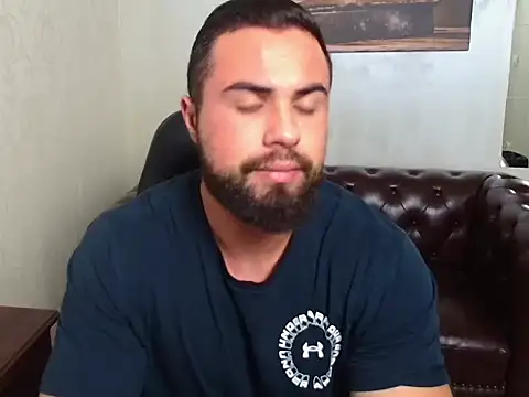 HayesWood online show from 12.18.25