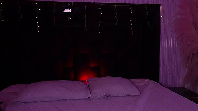 Snapshot of LilithLuxorr chatting on 01.17.26 LilithLuxorr online show from 01.17.26