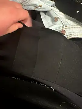 Snapshot of Hengst6969oo chatting on 01.08.26 Hengst6969oo online show from 01.08.26