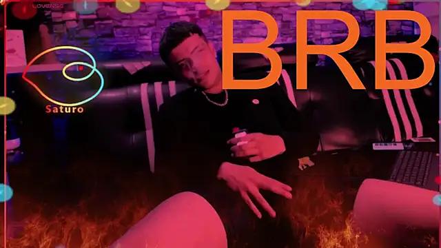 Snapshot of Saturo-Gojo- chatting on 11.01.25 Saturo-Gojo- online show from 11.01.25