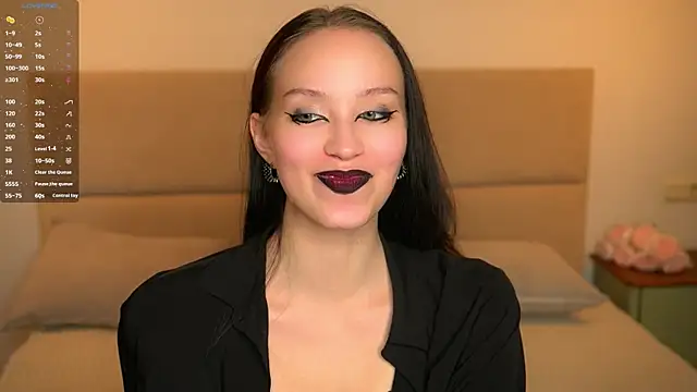 VetaManhardt online show from 11.21.25