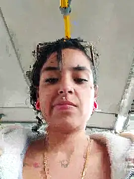 Moon And Sunn online show from 11.29.25