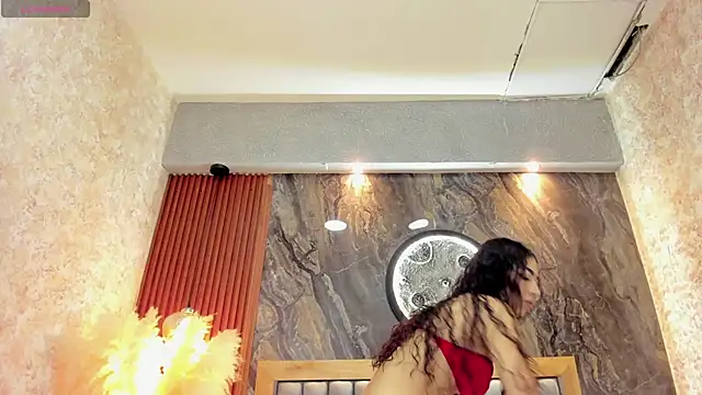 Ivy Spicy online show from 11.27.25