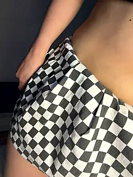 Romy-R-O online show from 01.14.26