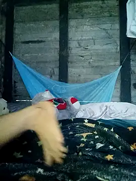 Snapshot of Soymaia chatting on 11.23.25 Soymaia online show from 11.23.25