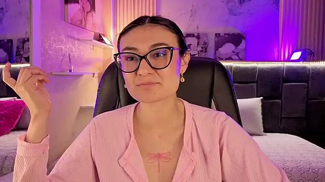 Im-Lola online show from 03.18.26