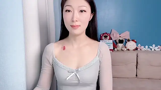 Snapshot of ella55-- chatting on 02.24.26 ella55-- online show from 02.24.26