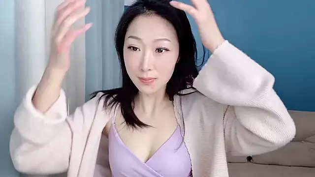 Snapshot of ella55-- chatting on 03.12.26 ella55-- online show from 03.12.26