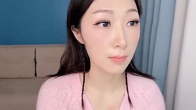 Snapshot of ella55-- chatting on 03.27.26 ella55-- online show from 03.27.26