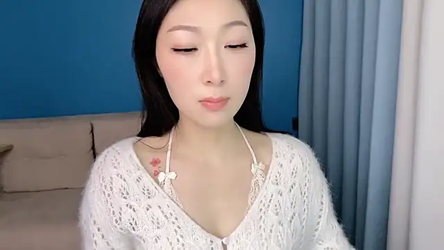 Snapshot of ella55-- chatting on 03.31.26 ella55-- online show from 03.31.26