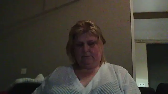 Sylviastar46 online show from 02.05.26
