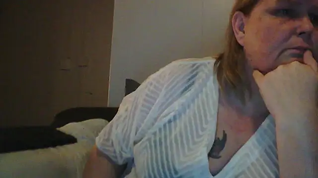 Sylviastar46 online show from 02.22.26