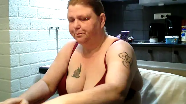 Sylviastar46 online show from 05.02.26