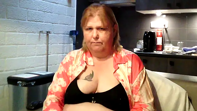 Sylviastar46 online show from 05.06.26