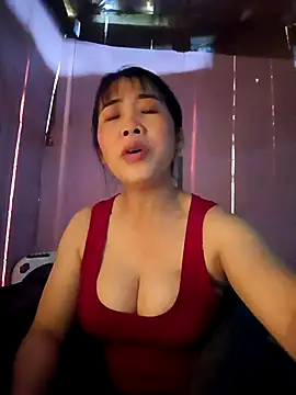 Snapshot of Nahata-suki chatting on 11.29.25 Nahata-suki online show from 11.29.25