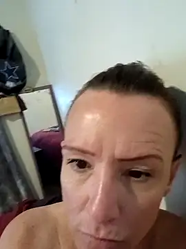 Karebearz1 online show from 03.09.26